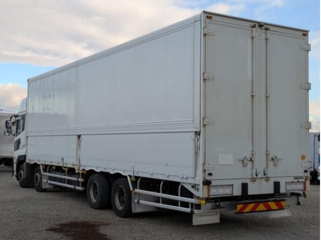 NISSAN DIESEL QUON 2020 Image 31