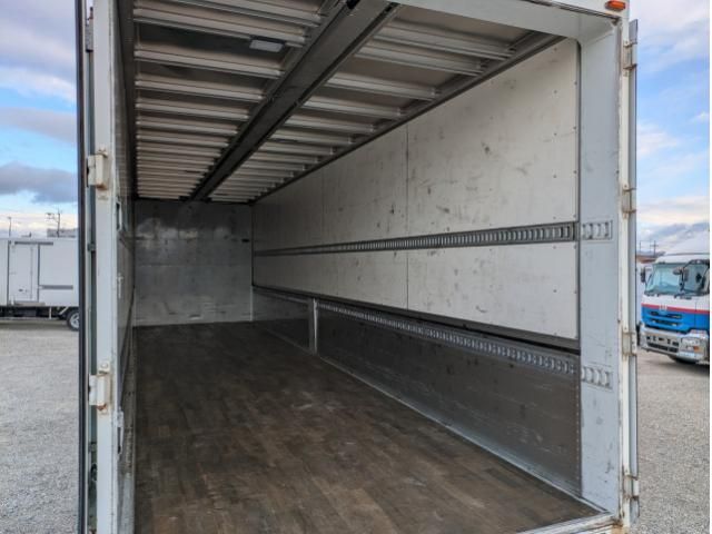 NISSAN DIESEL QUON 2020 Image 31