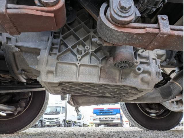 NISSAN DIESEL QUON 2020 Image 31