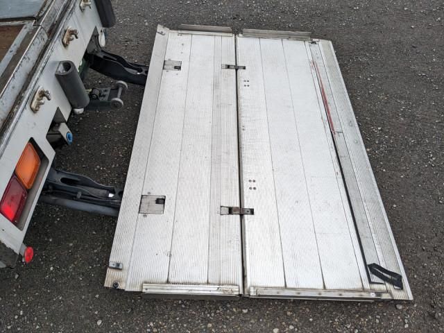 MITSUBISHI FUSOU SUPER GREAT 2016 Image 31