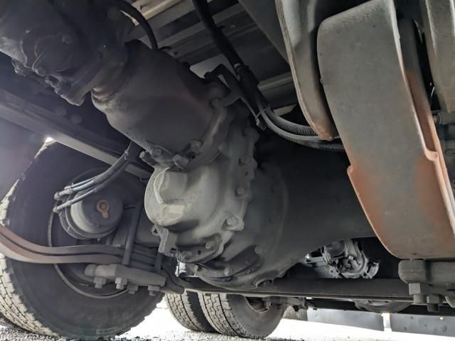 MITSUBISHI FUSOU SUPER GREAT 2016 Image 31