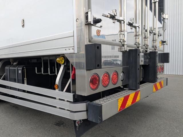 HINO PROFIA 2023 Image 31