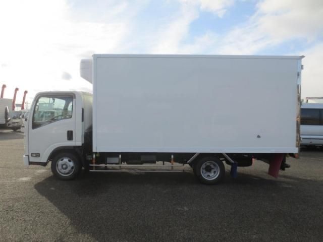 ISUZU ELF 2021 Image 31