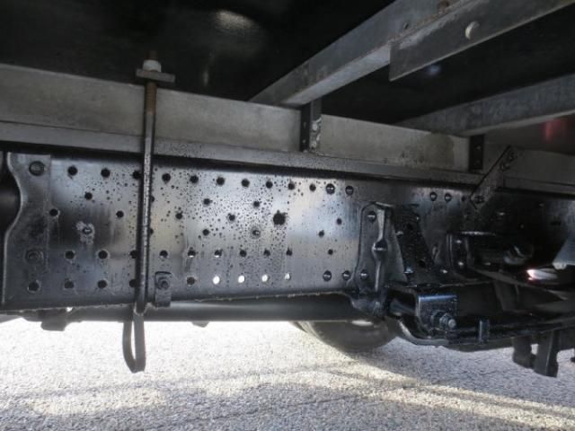 ISUZU ELF 2021 Image 31