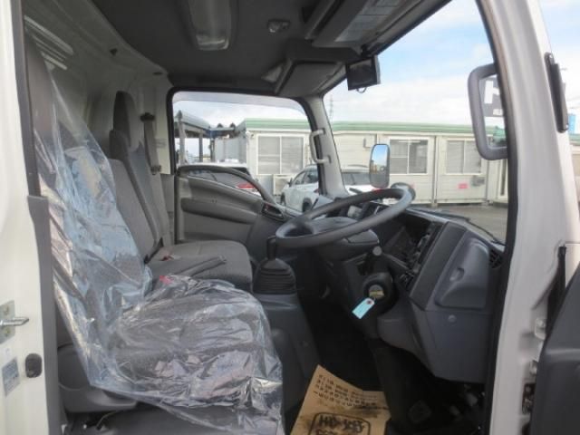 ISUZU ELF 2021 Image 31