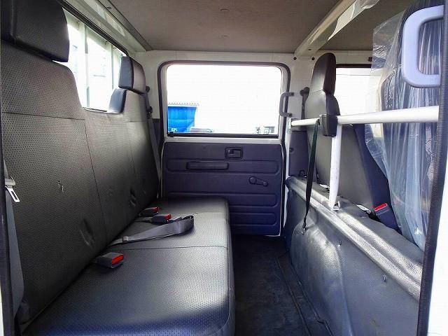 ISUZU ELF 2018 Image 31