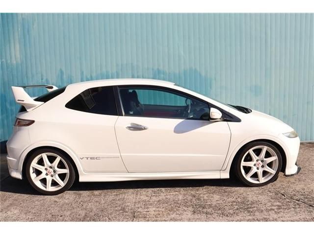 HONDA CIVIC HATCHBACK 2010 Image 31