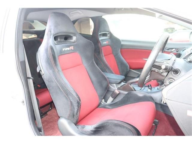 HONDA CIVIC HATCHBACK 2010 Image 31