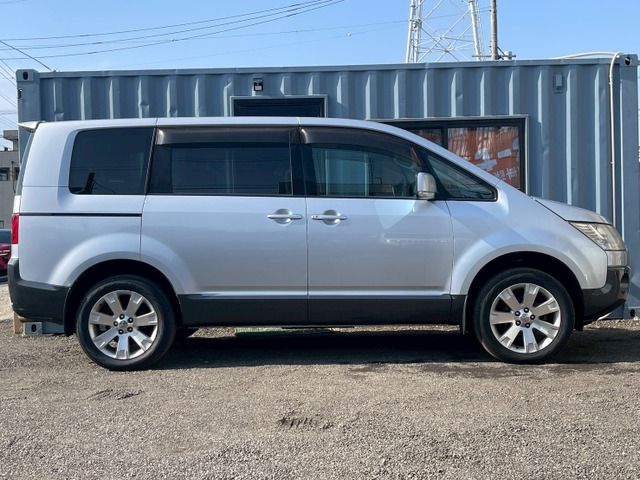 MITSUBISHI DELICA D:5 2WD 2007 Image 31