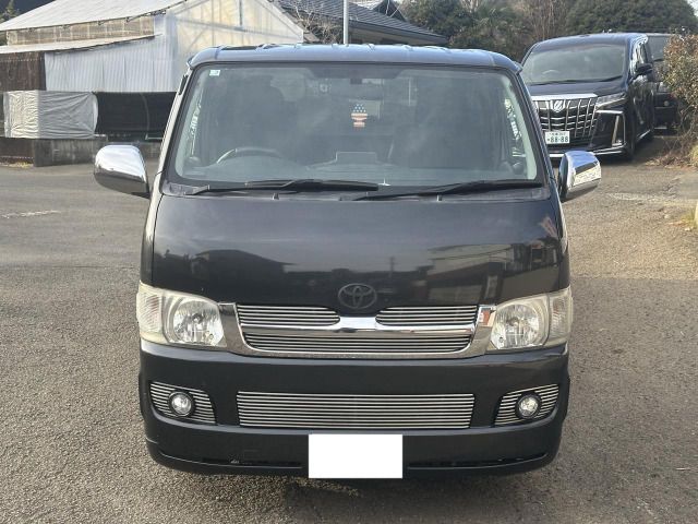 TOYOTA HIACE VAN 2WD 2004 Image 31
