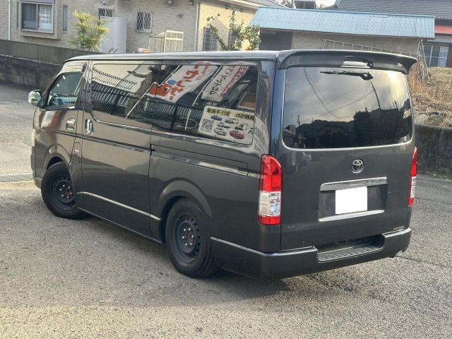TOYOTA HIACE VAN 2WD 2004 Image 31