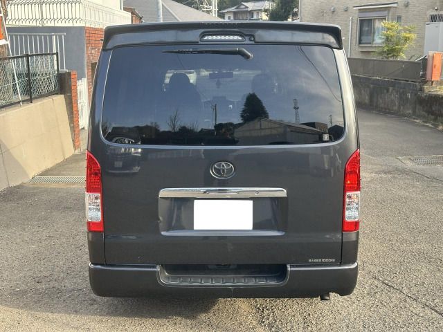 TOYOTA HIACE VAN 2WD 2004 Image 31