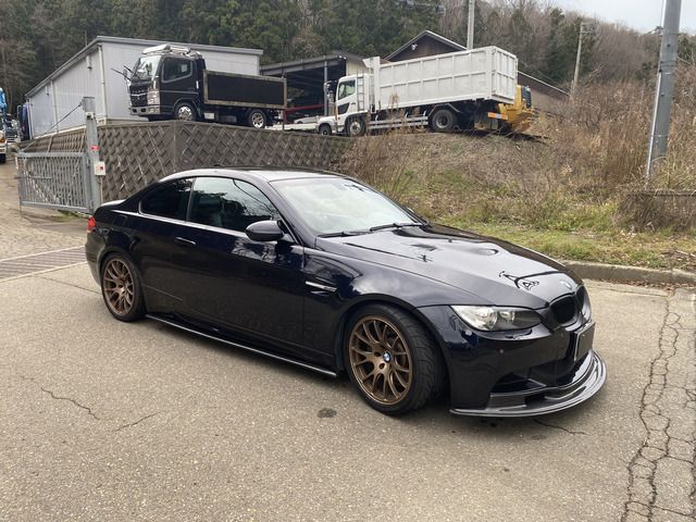 BMW M3 2010 Image 31