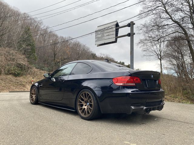 BMW M3 2010 Image 31