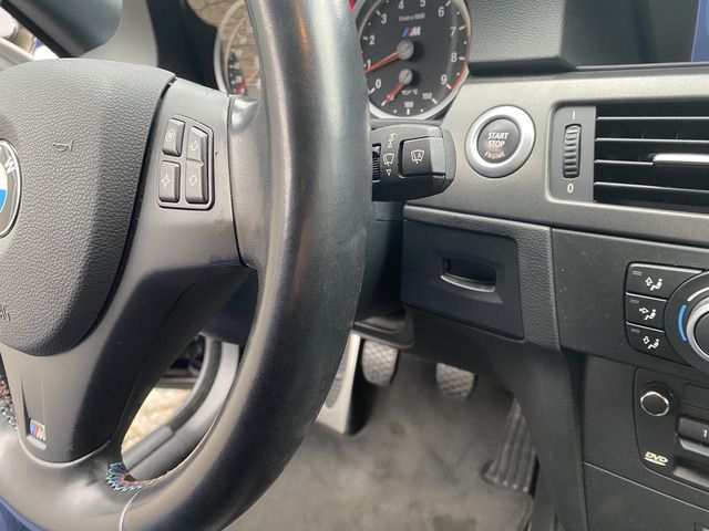 BMW M3 2010 Image 31