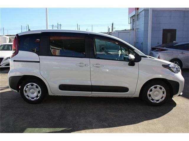 TOYOTA SIENTA 2023 Image 31