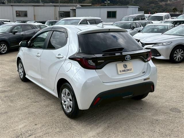 TOYOTA YARIS HYBRID 2023 Image 31