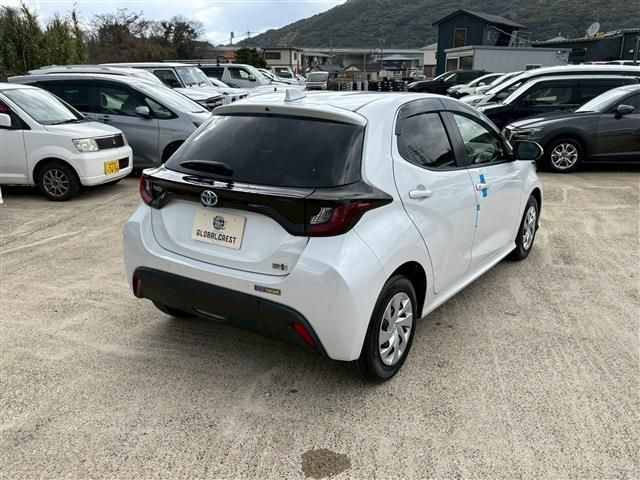 TOYOTA YARIS HYBRID 2023 Image 31