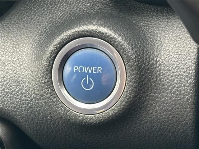 TOYOTA YARIS HYBRID 2023 Image 31