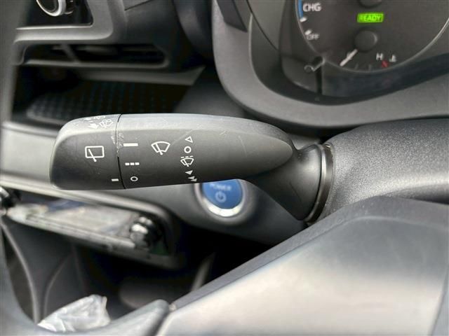 TOYOTA YARIS HYBRID 2023 Image 31