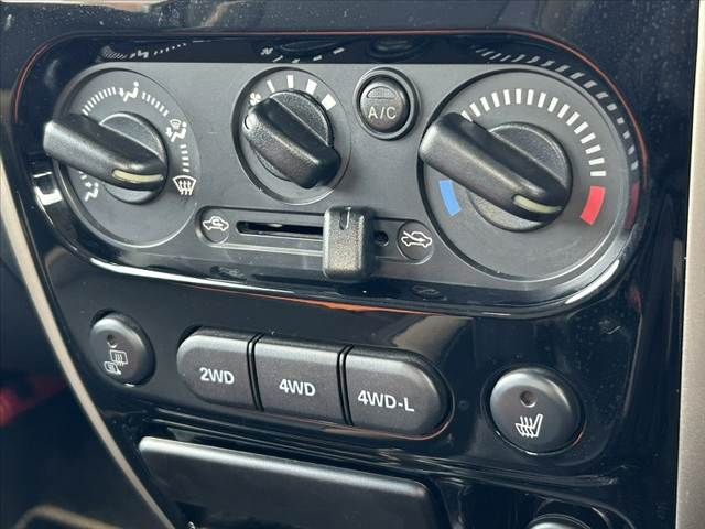 SUZUKI JIMNY 4WD 2016 Image 31