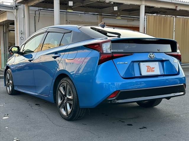 TOYOTA PRIUS 2019 Image 31