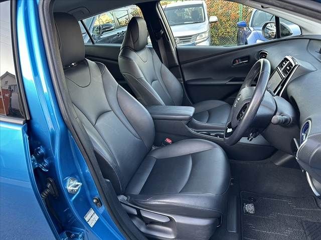 TOYOTA PRIUS 2019 Image 31