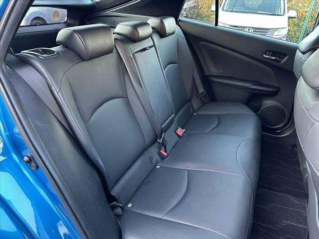 TOYOTA PRIUS 2019 Image 31