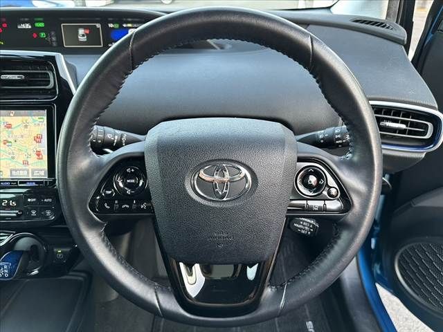 TOYOTA PRIUS 2019 Image 31