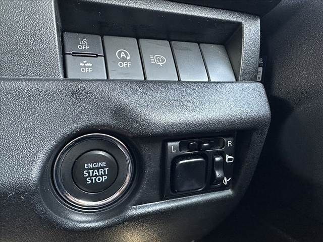 SUZUKI JIMNY 4WD 2023 Image 31