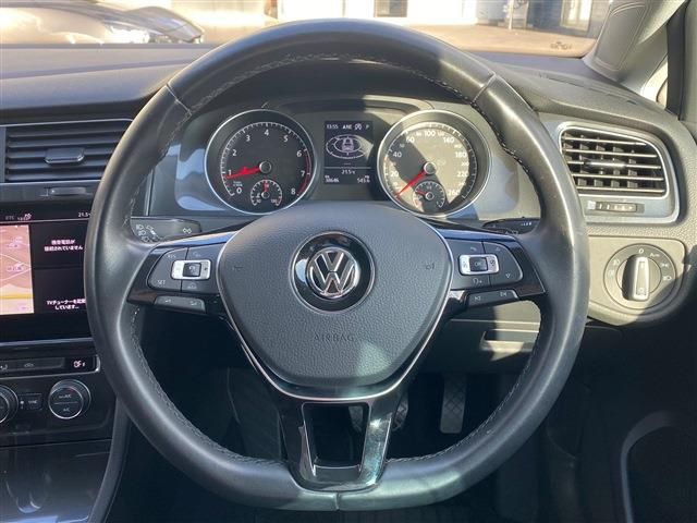 VOLKSWAGEN GOLF VARI 2017 Image 31