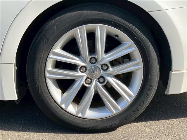 TOYOTA CROWN SEDAN HYBRID 2015 Image 31