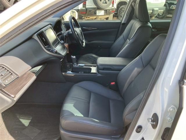 TOYOTA CROWN SEDAN HYBRID 2015 Image 31