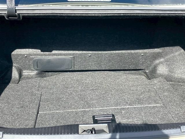 TOYOTA CROWN SEDAN HYBRID 2015 Image 31