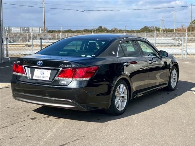TOYOTA CROWN SEDAN HYBRID 2014 Image 31