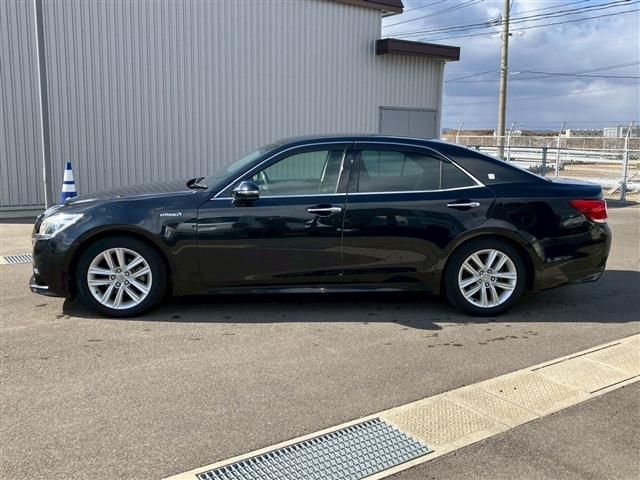 TOYOTA CROWN SEDAN HYBRID 2014 Image 31