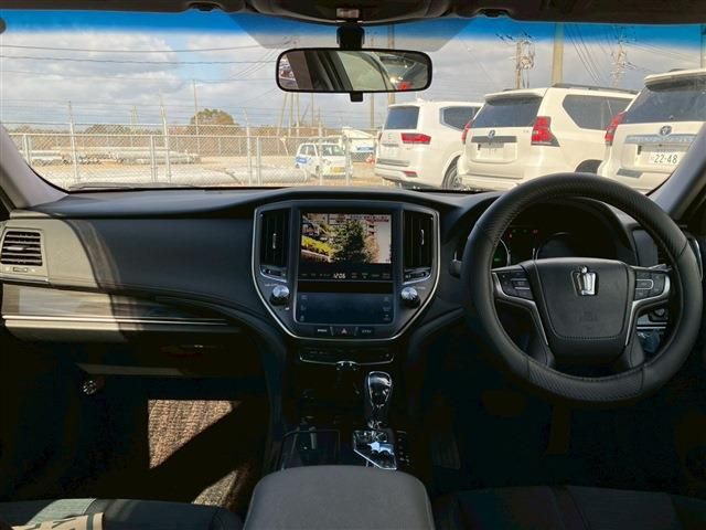 TOYOTA CROWN SEDAN HYBRID 2014 Image 31