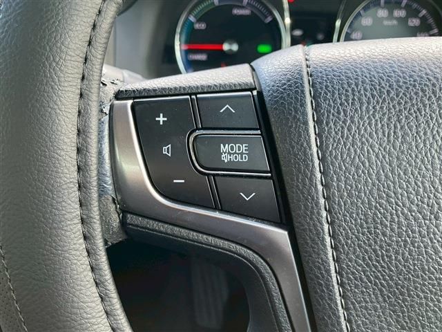 TOYOTA CROWN SEDAN HYBRID 2014 Image 31