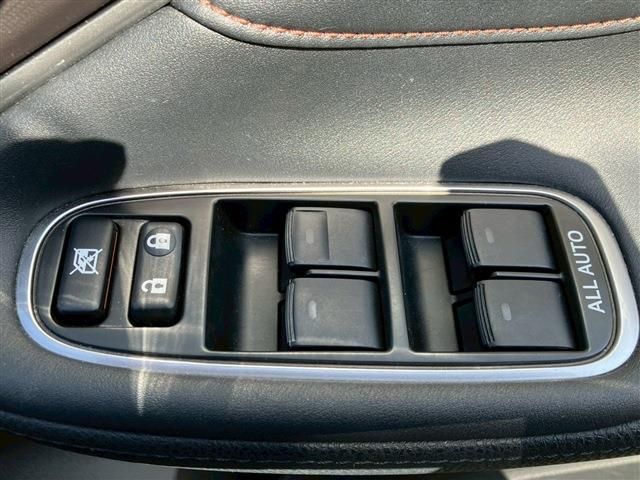 TOYOTA CROWN SEDAN HYBRID 2014 Image 31