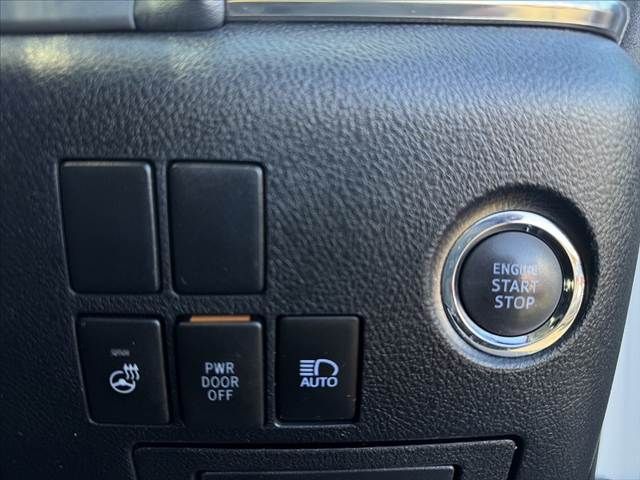 TOYOTA VELLFIRE 2019 Image 31