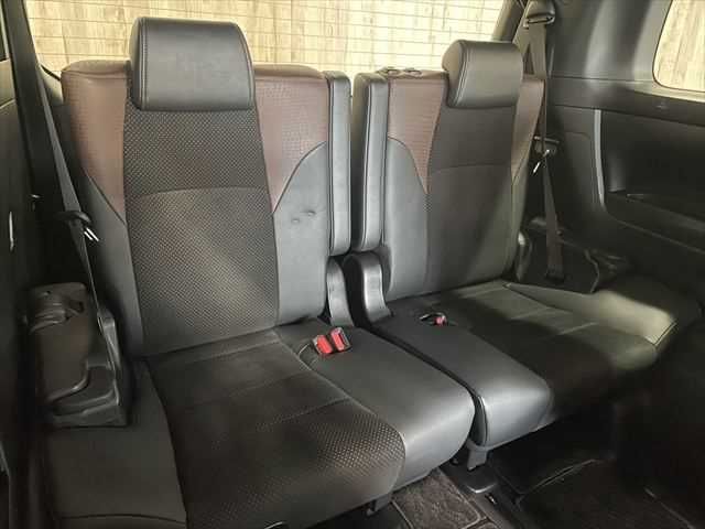 TOYOTA ALPHARD 2017 Image 31