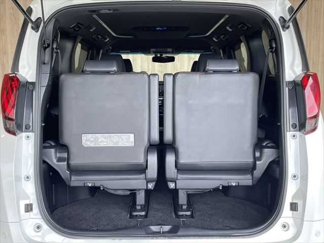 TOYOTA ALPHARD 2017 Image 31