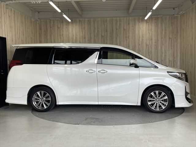 TOYOTA ALPHARD 2017 Image 31