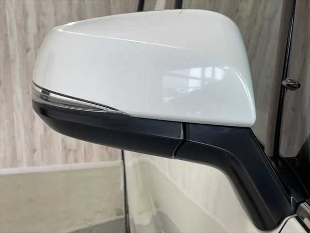 TOYOTA ALPHARD 2017 Image 31