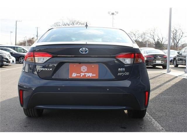 TOYOTA COROLLA SEDAN HYBRID 2023 Image 31