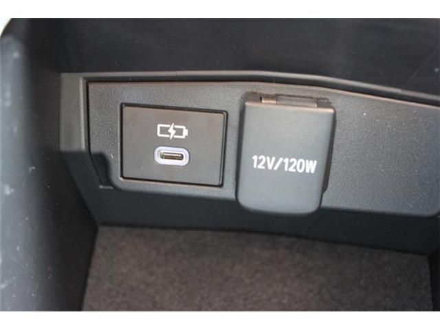 TOYOTA COROLLA SEDAN HYBRID 2023 Image 31