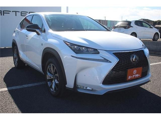 TOYOTA LEXUS NX200T 2015 Image 31