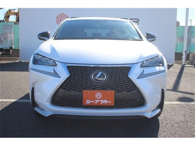 TOYOTA LEXUS NX200T 2015 Image 31