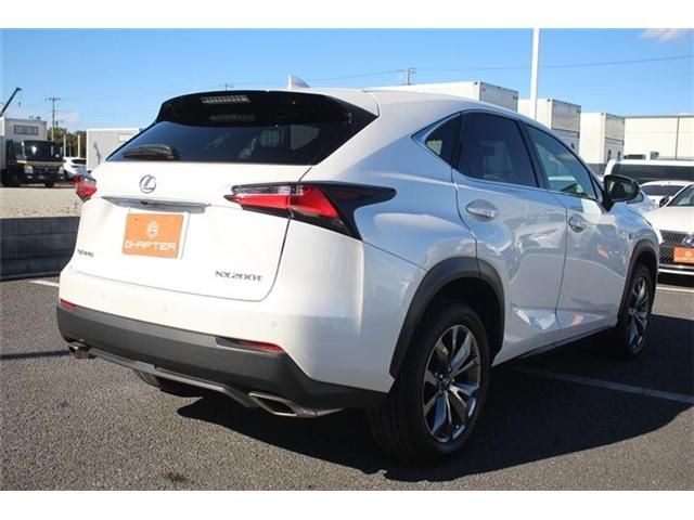 TOYOTA LEXUS NX200T 2015 Image 31