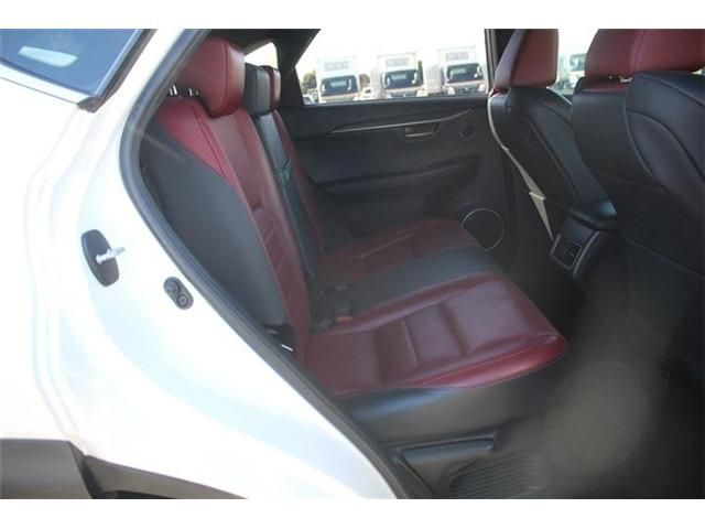 TOYOTA LEXUS NX200T 2015 Image 31